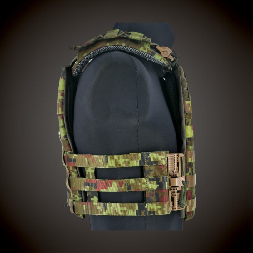 M-Pro plaadikandja komplekt PC4, EEdigi - Matrix Protect taktikaline varustus 