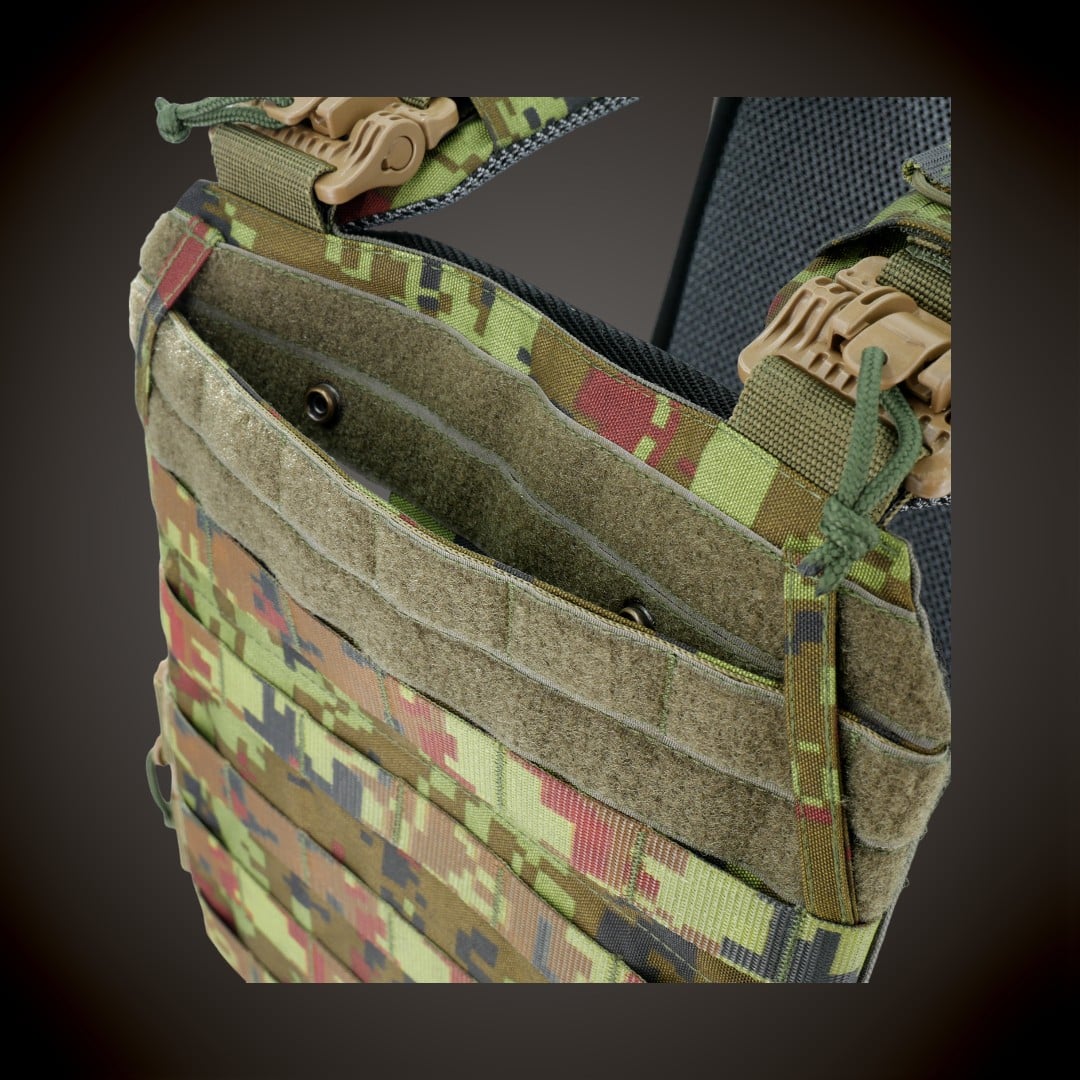 M-Pro plaadikandja komplekt PC4, EEdigi - Matrix Protect taktikaline varustus 