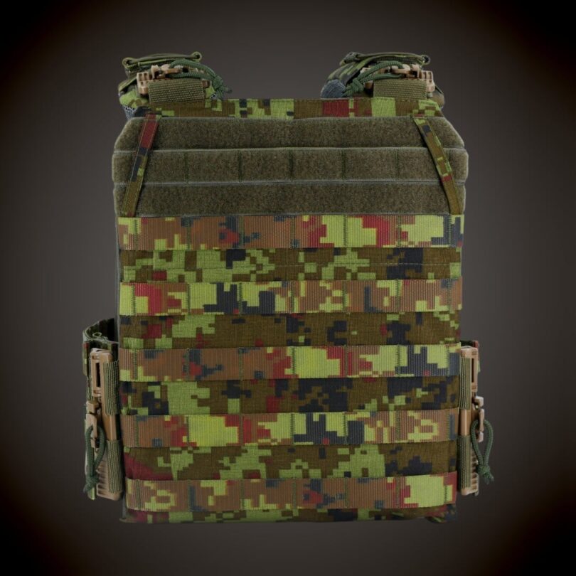 M-Pro plaadikandja komplekt PC4, EEdigi - Matrix Protect taktikaline varustus 