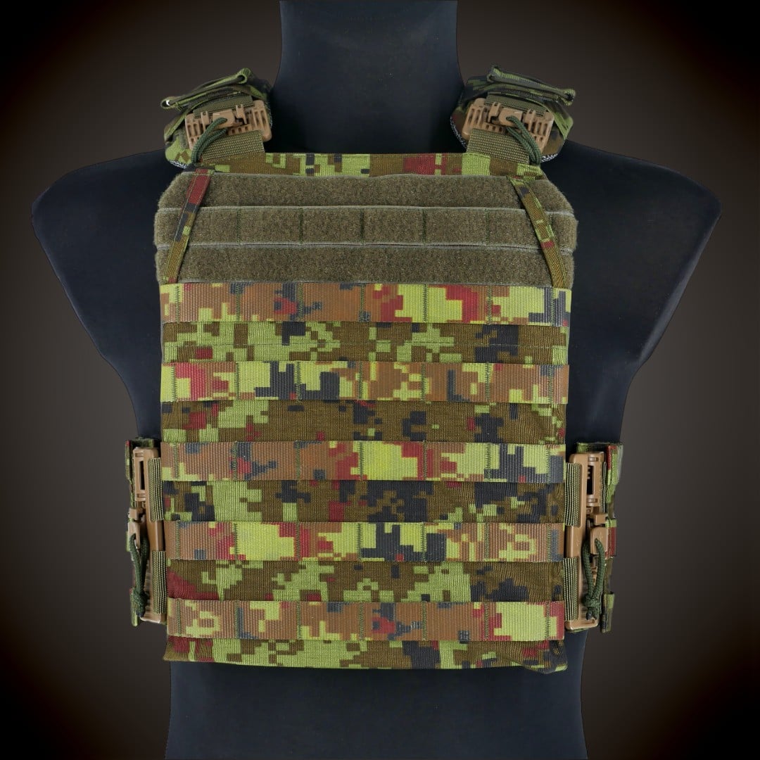 M-Pro plaadikandja komplekt PC4, EEdigi - Matrix Protect taktikaline varustus 