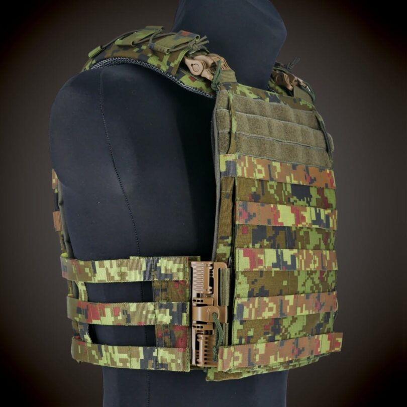 M-Pro plaadikandja komplekt PC5, EEdigi - Matrix Protect taktikaline varustus 