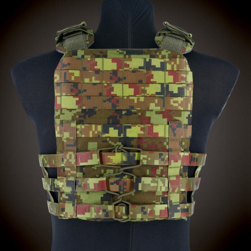 M-Pro plaadikandja komplekt PC5, EEdigi - Matrix Protect taktikaline varustus 